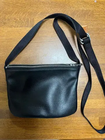 UNITED TOKYO 가죽 사코슈