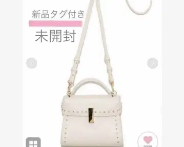 새상품 셀포드 비쥬 스터드 미니백 화이트