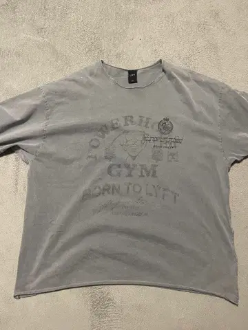 파워하우스 LYFT 그레이 그래픽 티셔츠