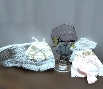 ILEMER 아크릴 스탠드 2021 & 옷 갈아입기 의류 세트