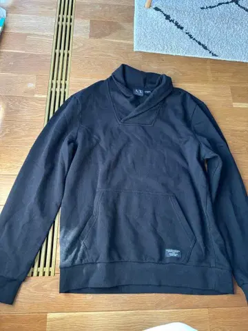 Armani Exchange 블랙 하이넥 후드티 M