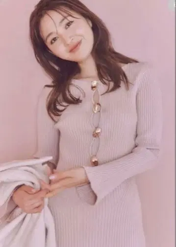 snidel 디자인 프론트 버튼 니트 원피스 핑크