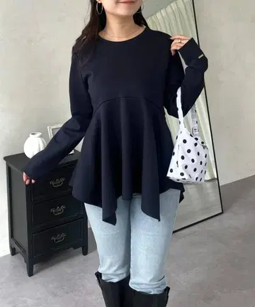 네이비 플레어 디자인 긴팔 튜닉