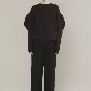 LAATO tacked sleeves knit