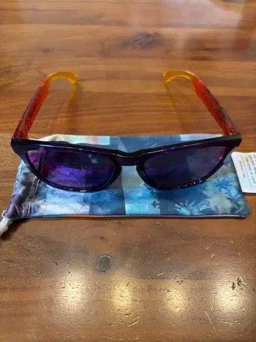 오클리 프로그스킨 서프 컬렉션 oakleyFROGSKINS