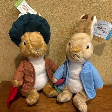 택 포함 피터 래빗 봉제 인형 2체 세트