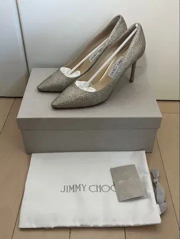 지미추 더스티 글리터 스틸레토 펌프스 38