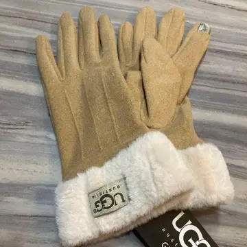 베이지 플리스 장갑