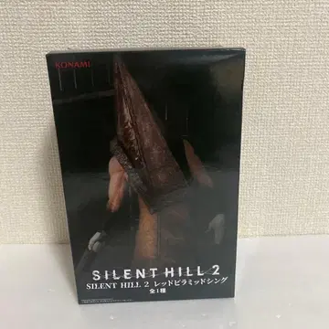 SILENT HILL 2 레드 피라미드 싱 피규어