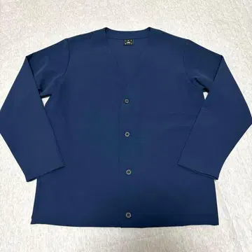 새상품급 new balance THE CITY 가디건 네이비