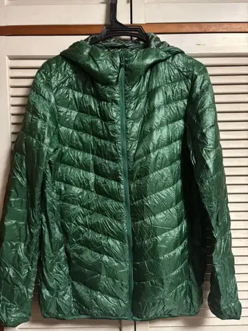 UNIQLO 울트라 라이트 다운 후드티 엑스트라 웜 M 그린