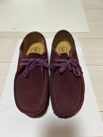 클락스 왈라비 스웨이드 모카신 UK5D