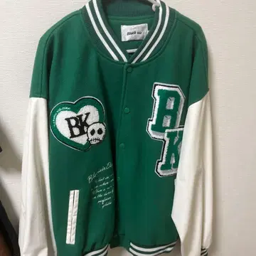 그린 바시티 자켓 BK 디자인