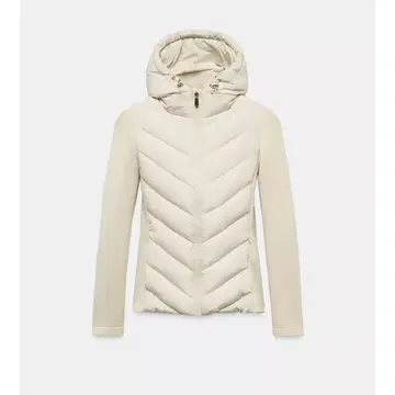 ZARA 대비 퍼프 자켓 이번 시즌