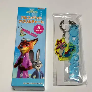 주토피아 2 알파벳 아크릴 참 닉 와일드