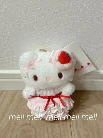 산리오 딸기 휘핑 케이크 백참