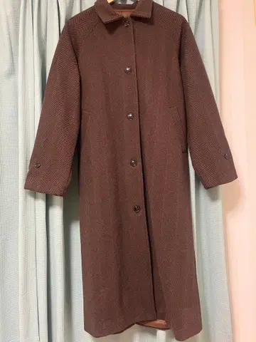 브라운 헤링본 롱 코트