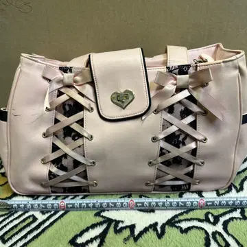 코케티쉬 티아라 백