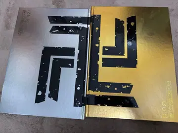 도쿄 리벤저스 신규 체험 전시회 마지막 세계선 공식 도록 2권 세트