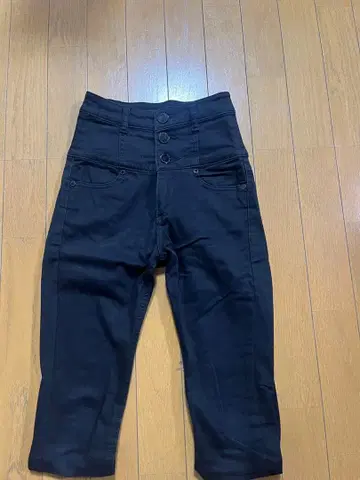 EMODA 하이웨스트 스키니 데님 블랙