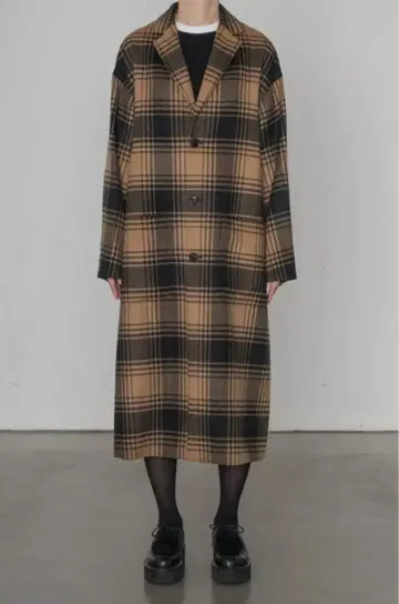 HYKE 하이크 격자 무늬 코트 코요테 브라운 사이즈 3