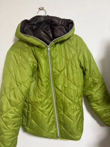 다운 자켓 구제 의류