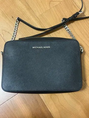 MICHAEL KORS 블랙 숄더백