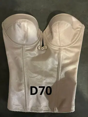 브라이달리움 뮤 브라이덜 이너 뷔스티에 D70