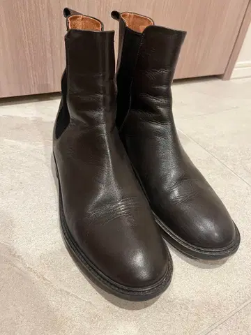 MARGARET HOWELL idea 마가렛호웰 숏부츠