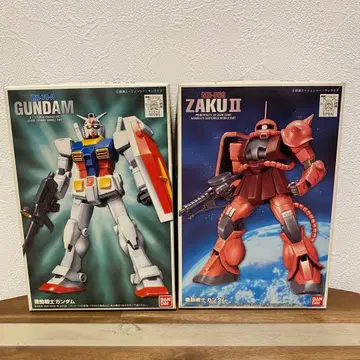 레어 RX-78-2 건담 & MS-06 자쿠II 프라모델 세트