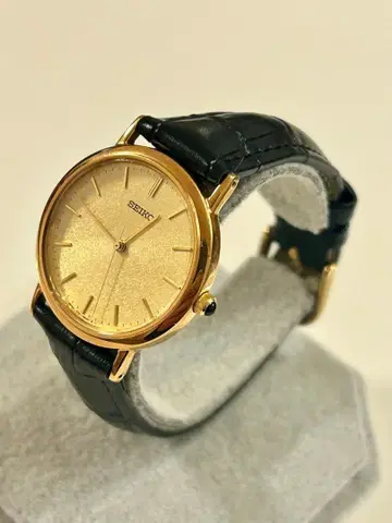 세이코 7N01-6900 남성용 쿼츠 손목시계 작동품