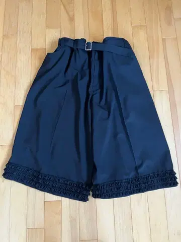 TAO 블랙 큐롯 팬츠 미사용 새상품