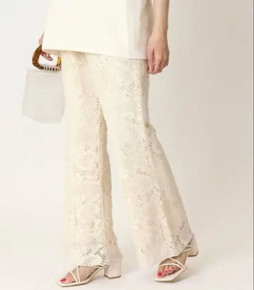 [미사용 새상품] 컷 레이스 플레어 팬츠 저널 스탠다드