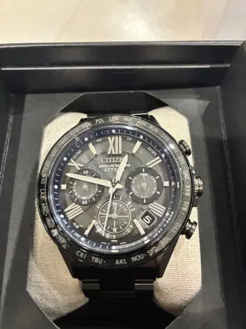 시티즌 아테사 35주년 한정판 CC4066-69E