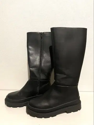 슬림 레그 연출! 통굽 롱 부츠 35