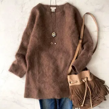 새상품급 데밀리 퍼 니트 크루넥 울