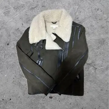 H&M 올리브 그린 무스탕 코트 보아 옷깃