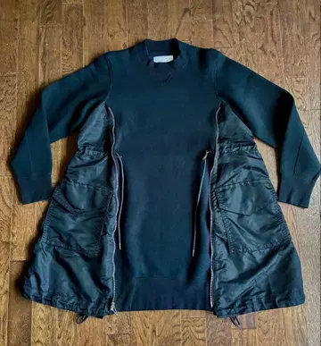 새상품급 sacai 사카이 블랙 스펀지 맨투맨 원피스