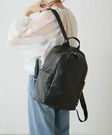 [ 천연 가죽 ] PAPILLONNER 가죽 라운드 백팩 소가죽