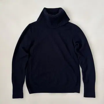 유니클로 캐시미어 터틀넥 니트 스웨터 네이비 M