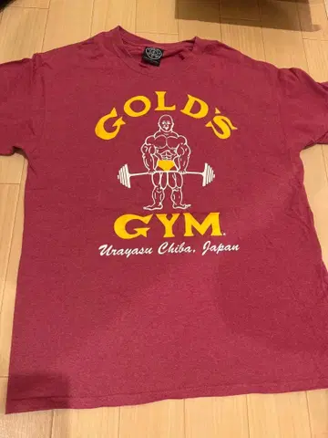 GOLD'S GYM 네임 드롭 티셔츠