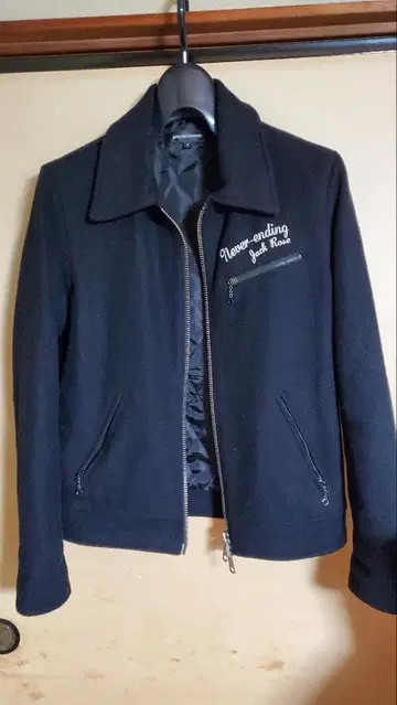 Jack Rose 울 80% 블랙 자켓 사이즈 3