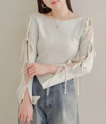 Chico 라메 소매 리본 니트