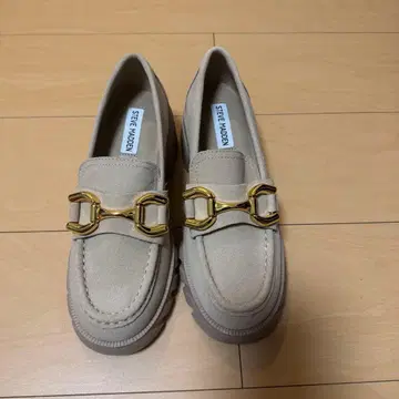 정가 14,300엔 Steve Madden 통굽 로퍼 스웨이드