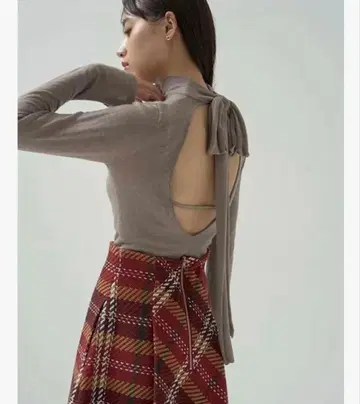 SNIDEL 백 오픈 니트 풀오버