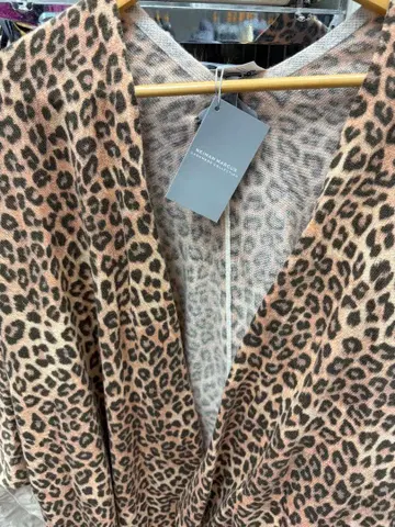 니먼 마커스 새상품 미사용품 캐시미어 라인 숄 340$