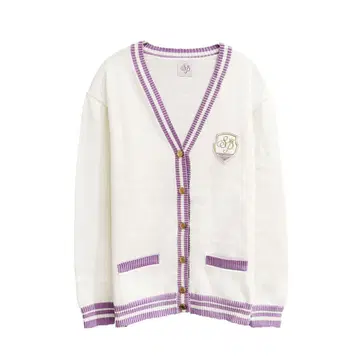 스토푸리 나나모리. 가디건