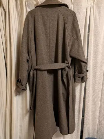 캐스퍼 존 브라운 더블 브레스트 체스터 코트