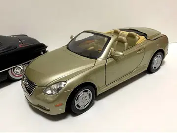 리얼! 1/18 미니카 새상품급 렉서스 도요타 소아라 USDM