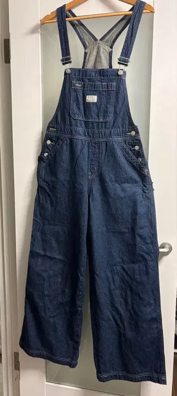 Levi's 데님 살로펫 S 사이즈 거의 미사용